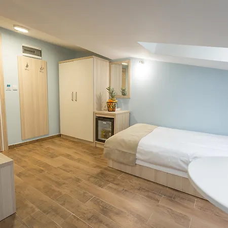 Hotel Mar Garni 3*