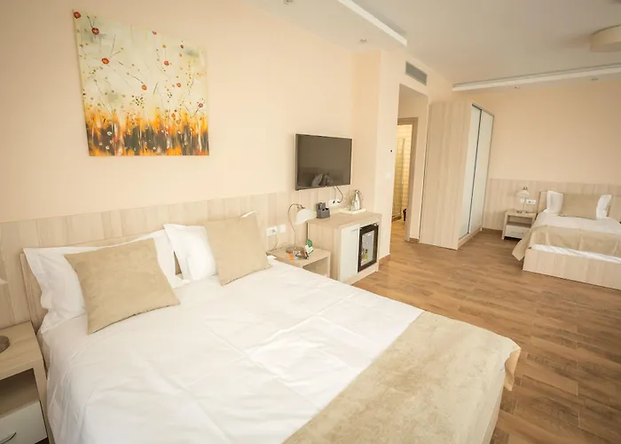 Отель Mar Garni 3*